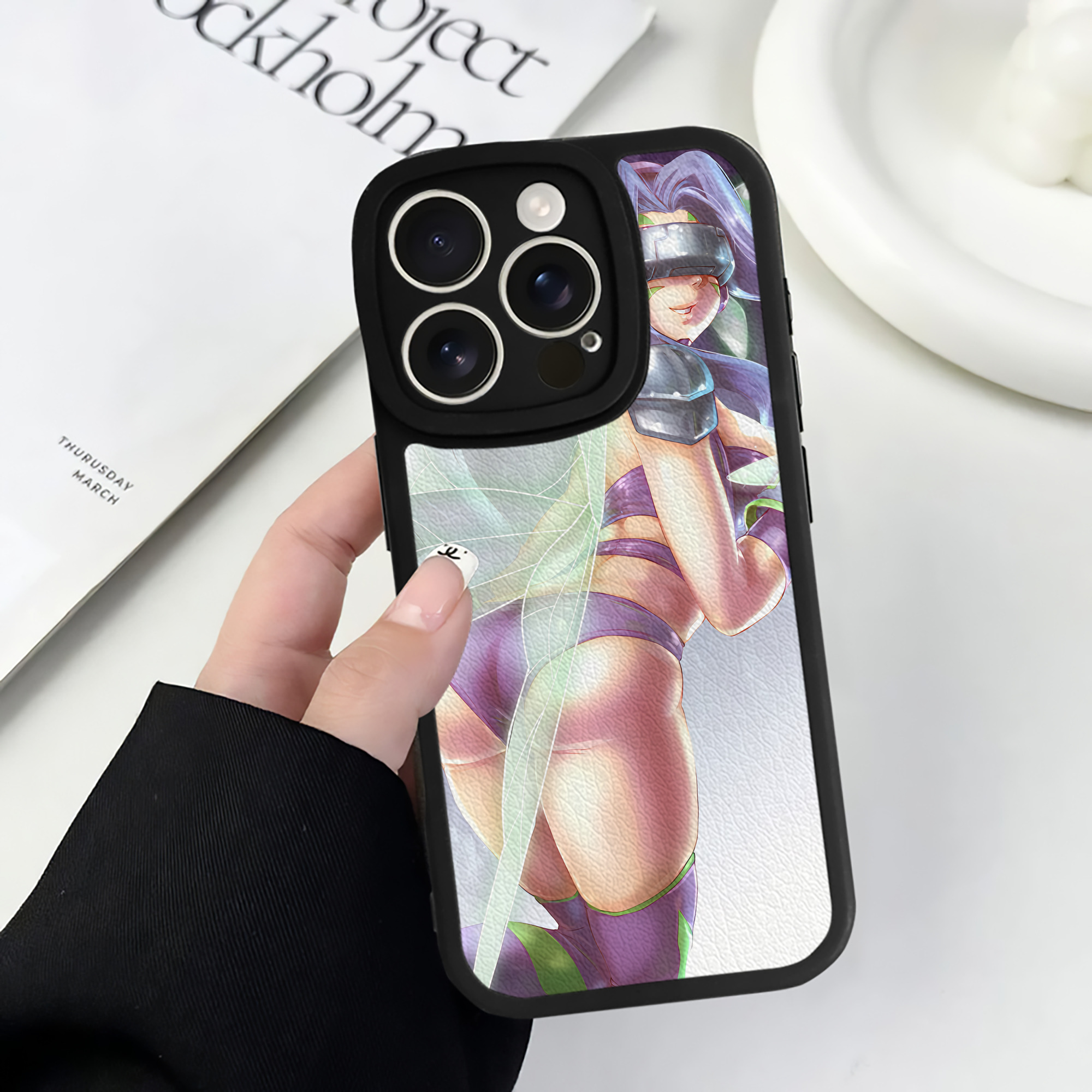 （画像用） Digimon デジタルモンスター/デジモン 【iPhone 16シリーズ対応】シリコンスマホケース（レザー調） 材質：シリコン